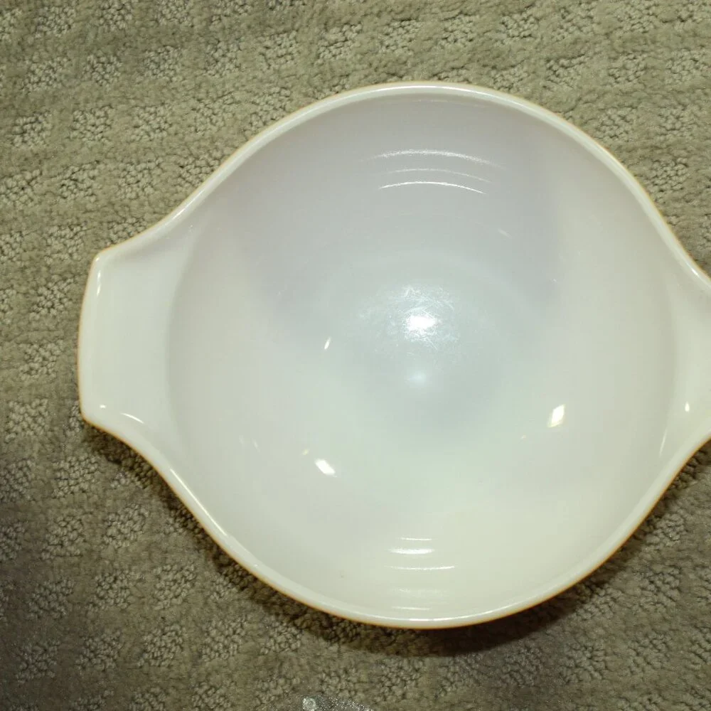 VTG Pyrex Butterfly Gold Cinderella Nesting Mixing Bowls Complete Set of 4 – USA